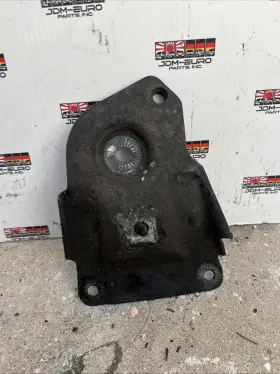 4z7399540e Audi 01-05 C5 Allroad Right Transmission Mount 618