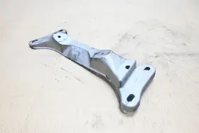 22311094683 Bmw 99-06 E46 325 330 Z4 Manual Transmission Gear Bracket Mount Crossmember Oem