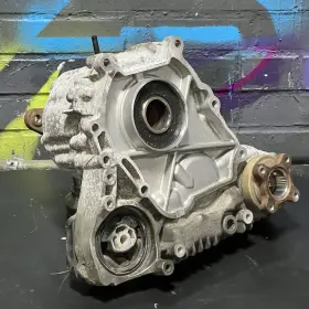 27107601810 Bmw 7601810 Oem 2010-13 5 And 7-series F01 F02 F10 Xdrive Awd Transfer Case - All Models