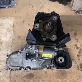 7552701 Bmw E60 E61 E90 E92 528 535 328 335 Transfer Case Carrier Assembly Oem