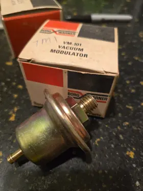 Vm-101 Borgwarner Vm101 1958-1962 Chevrolet Powerglide Automatic Trans Vacuum Modulator