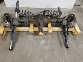 435-02248 Cadillac 05 2005 Escalade 6.0l 4x2rwd Rear Axle 3.73 Ratio 9-1/2 Inch Ring Gear
