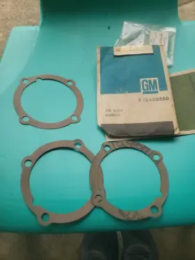 2400550 Chevrolet 1960 - 1963 Trucks Transfer Case Gaskets Set Of 3 Nos Gm Oem