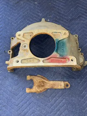 3779552 Chevrolet 1960-62 Manual Transmission Cast Iron Bell Housing #62gm2