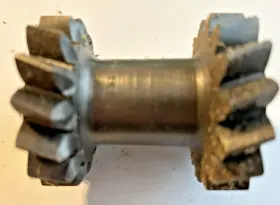 Cyl-283-327-348 Chevrolet 3830211 Nos 49-50-54-57-58-59-60-61-62 Chevy 3 Speed 6&8 Tri-power Gear