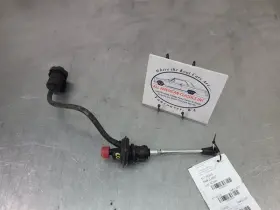 417-00320 Chevrolet 2015-19 C7 Corvette 7 Speed Clutch Master Cylinder Assembly - Oem