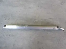 431-04332 Chevrolet Truck Small Dent Rear Drive Shaft Crew Cab Fits 97-04 S10/s15/sonoma 351323