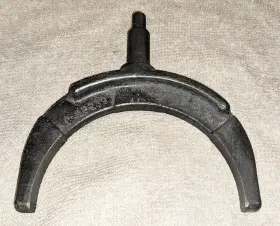 F-99239 Chrysler 1964-1974 Mopar A833 4 Speed Shift Fork 3/4 Dodge Plymouth
