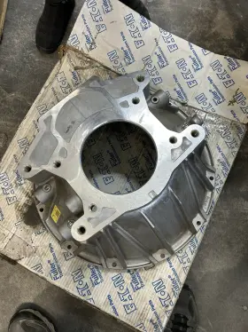 01050142 Eaton Fuller Fs4005a Manual Transmission Sae #2 Bellhousing Clutch Housing K2