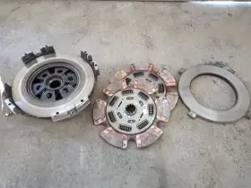 108925-25am Eaton 410.kwhc96 Ever Tough 15.5 Inch 2050 Torque Clutch Disc Assy. 9223120