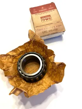 8m-4221 Fomoco Nos Part# Tapered Bearing Cone And Roller Assembly 1949-1956 Wagons