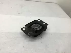 122f Ford Edge Upper Transmission Mount Bracket 15 16 17 2015 2016 2017 O