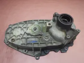 1350-039-905 Ford Borg Warner 1350 Transfer Case Manual Shift Rear Housing