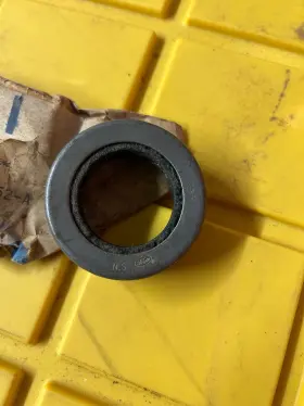 21c-7052-a Ford New Nos 1949 1955 Passenger Car Transmission Output Seal 21c-7052 Usa