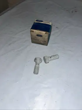 350086-s7-8 Ford 2 Banjo Bolts Nos