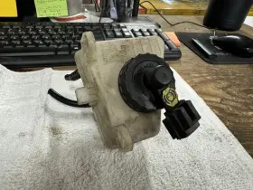 417-00302a Ford Clutch Master Cylinder Fits 00-01 Focus 417-00302a Ford Clutch Master Cylinder Fits 00-01 Focus
