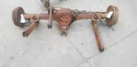 435-01607 Ford 67 Thunderbird Wdv-at3 6mb 104 Rear Axle With Differential 3.00 Ratio
