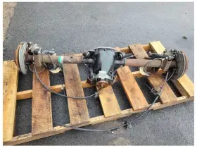 440.fd1g03 Ford 1999-2004 Mustang Gt 4.6l 3.27 Gears Rear Axle Differential 8.8 2556