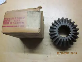 59t-4239m Ford Truck Axle Shaft Gear Nos Circa 30s