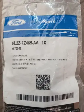 6l2z-7z465-aa Ford Genuine Cooler Line Collar