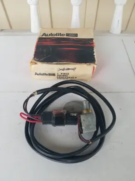 C9zz-15520-a Ford Autolite 1969-1972 Mustang Nos 3 Speed Sw-841 Backup Light Switch