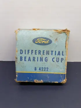 B-4222 Ford Nos Vintage 1930s Truck Differential Cup Bearing