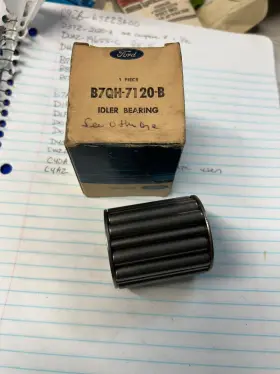 B7qh-7120-b Ford Nos 1957-1959 Truck Input Shaft Roller Usa Made