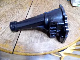 C6dp-7a040-aa Ford 65-68 Mustang Shelby Falcon Cougar260 289 C4 Trans Extension Housing C6dp-7a040z