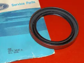 C8tz-4676-a Ford Nos Rare 1964-1972 Big Truck Rear Axle Driving Pinion Seal /