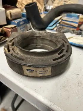 D4tz-4800-j Ford C8tz-4826-a Nos Big Truck Coupling Sleeve C8tz-4826 R/b