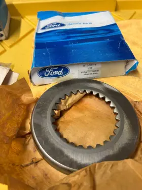 C8tz-7107-a Ford Nos Truck Output Shaft Blocking Ring Eaton 228306