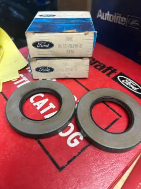 D6tz-7b215-b Ford 1973/79 F100/350 Truck Seals Output Shaft Oil Transfer Case