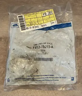 F4tz-7b215-a Ford Transfer Case Output Shaft Seal Genuine Oem New