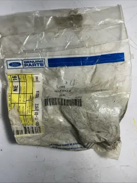 F6tz-7052-a Ford Genuine Oem Automatic Trans-extension Seal Free Shipping