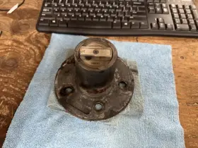 537.fd8195 Ford Truck Ranger 1995 Locking Hubs