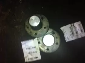 537.fd8h92 Ford Truck 1992 Explorer Right Passenger Side Locking Hubs