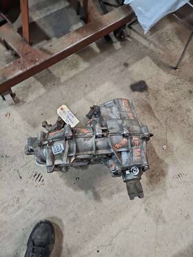 Ford Trucks 412-381 1987-1989 Bronco Manual Shift Transfer Case