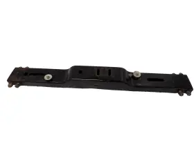 U5030512 Ford 03-06 Expedition 5.4 4x4 4r75e Transmission Crossmember Support Bracket Oem