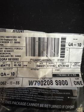 Ford W790208-s900 New Oem External Transmission Bolt Nos