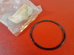 94206485 General Motors Nos Gm 1976-1982 Chevrolet Luv Truck Manual Transmission Snap Ring