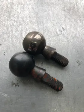 Kw201 Gm 1967-81 Camaro / Nova Frame Side Bellcrank Pivot Ball Set Of 2 Oem
