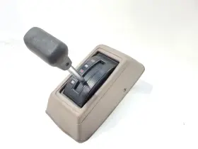 242.ho1b83 Honda 1983 Civic Oem Automatic Transmission Shifter