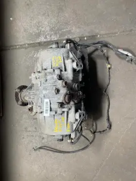 439.ho1811 Honda 2011 Pilot 3.5l Awd Rear Axle Carrier Case Oem