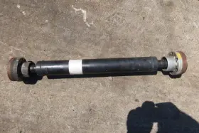52123995 Jeep 2016-2021 Grand Cherokee Tackhawk 6.2l Oem Front Drive Shaft