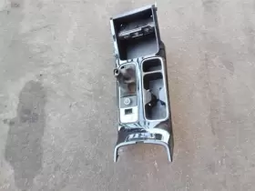 242.ki1l21 Kia Telluride 2021 Transmission Shift