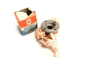 22h1106 Mg Nos Bmc Mgb Rear Gearbox Transmission Tail-shaft Flange Assembly 1968-1980