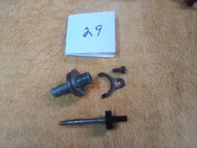 2538608 Mopar 2538929/2538608 29 Tooth Speedometer Pinion Gear Housing 727 904 833 Dodge Plymouth