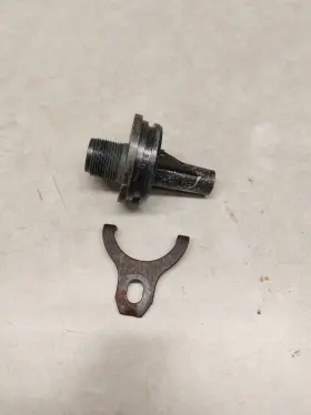 2892994 Mopar Speedometer Gear Housing 21-25 Tooth Dodge Plymouth 727 904 66 67