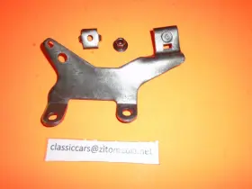 3462741 Mopar 340 4bbl 4-speed Throttle Bracket 70 71 Cuda 70-73 Duster Demon Linkage