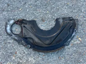 52107542 Mopar Oem 1994-2002 Dodge Ram 1500 2500 5.2l / 5.9l Gas Manual Transmission Dust Cover